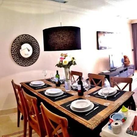 Aloha Hill Club 5 Star Golf Near Ppuerto Banus, Playground Of The Rich And Famous Marbella